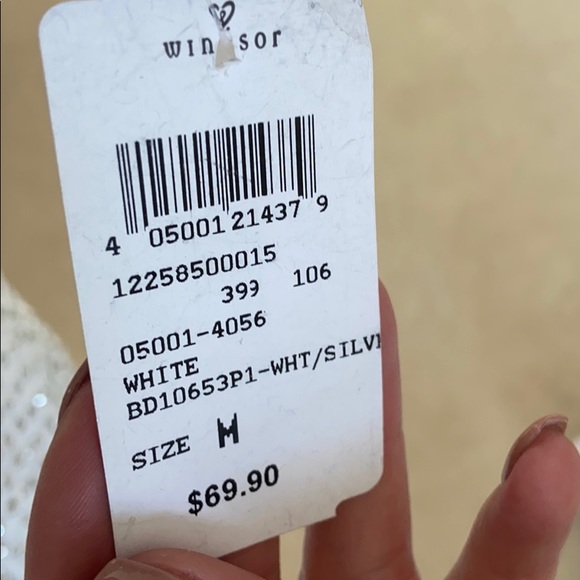 Dress - Picture 3 of 3